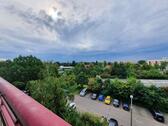 Foto - „Balkonien wartet – 3 Zimmer mit Balkon und Badewanne in der 4. Etage'