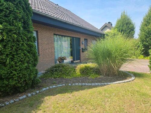 Foto - Einfamilien Zweifamilien Mehrgenerationenhaus von Privat