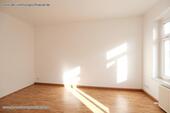 Foto - SCHÖNE 3-RAUMWOHNUNG MIT BALKON IN RUHIGER SEITENLAGE!