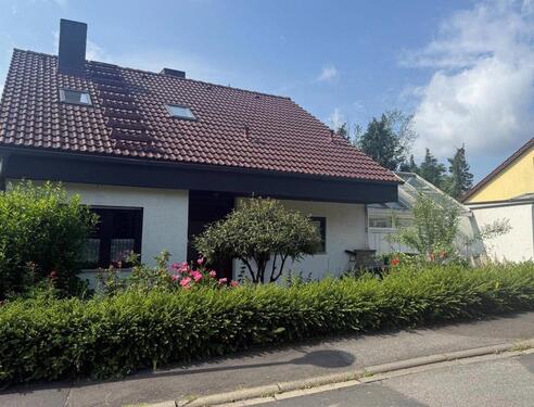 Foto - 3,5-Zimmer Wohnung auf 3 Ebenen mit Wintergarten und Gartenanteil