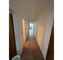 Helle, frisch Sanierte 1,5 Zimmer Wohnung mit Balkon - Herne Wanne-Bickern