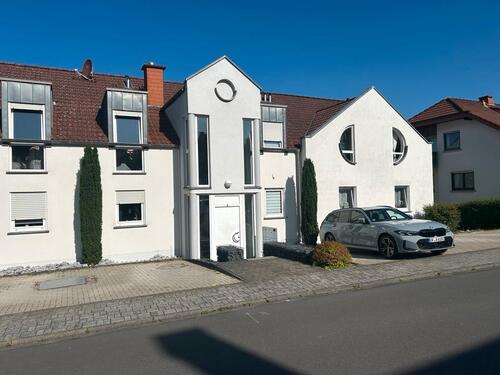 Foto - Sehr schöne und neu renovierte Souterrain Wohnung