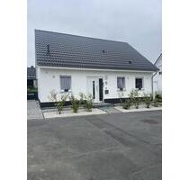 Helle 2 Zimmer Wohnung, mit Einbauküche in Menden-Halingen - Menden (Sauerland)