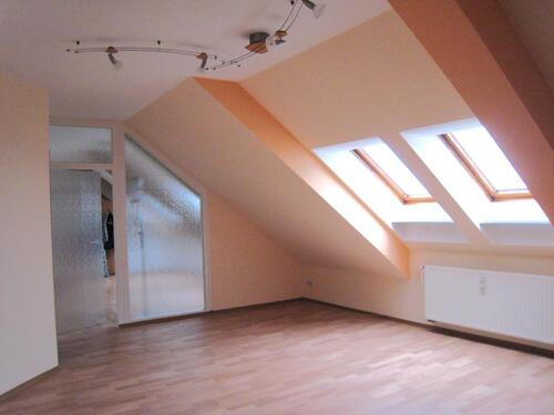 Foto - 4.5 Zimmer Dachgeschoßwohnung in Hohenstein-Ernstthal