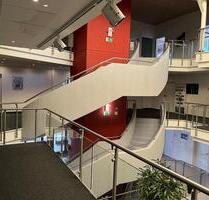 heller, moderner Büroraum in Leonberg-Höfingen