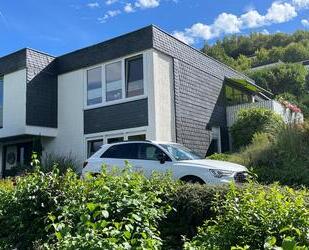 Schönes Einfamilienhaus - 420.000,00&nbsp;EUR Kaufpreis, ca.&nbsp; 215,00&nbsp;m&sup2; in Bestwig (PLZ: 59909)