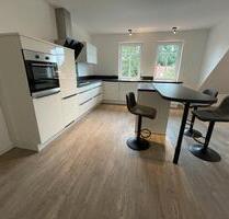 Schöne 2-Zimmer-Oberwohnung mit Whirlpoolbad - 81 m - Lemwerder