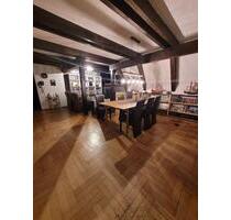 7-Zimmer Maisonette-Wohnung in mit 2 Terrassen Weingarten