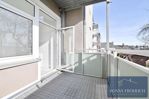 Foto - Stadtleben neu definiert: Lichtdurchflutete 3 Raum Wohnoase mit Balkon, Fernblick, Garten,Stellplatz