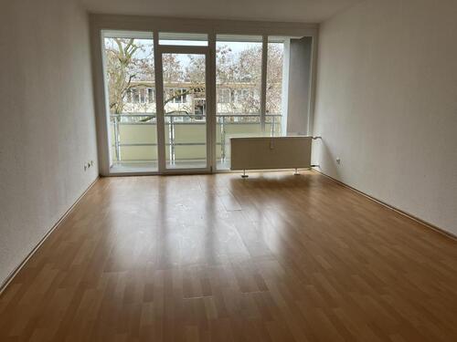 Foto - Helles 4 - Zimmer-Wohnung mit Balkon