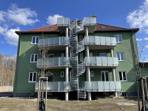 Foto - Erstbezug nach Sanierung - großzügige 2-Raum-Wohnung mit Balkon in idyllischer Lage!