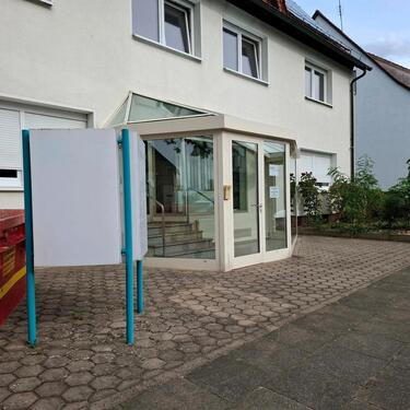 Foto - Ladenlokal ab 1.4.26 zu vermieten