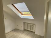 Foto - Dachgeschosswohnung mit Balkon - 500,00 EUR Kaltmiete,