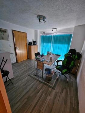 Foto - Büro Lagerraum zu vermieten - 400,00 EUR Kaltmiete, ca.  15,00 m²