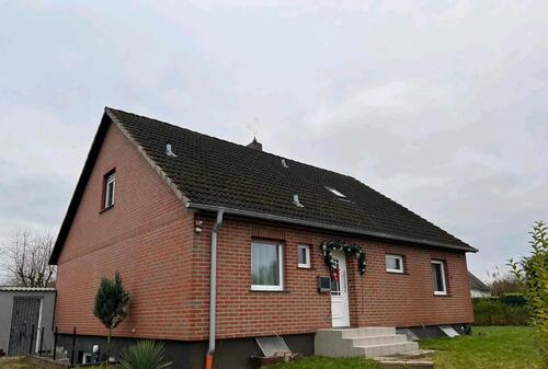 Foto - Mehrfamilienhaus - 800,00&nbsp;EUR Kaltmiete, ca.&nbsp; 120,00&nbsp;m&sup2;