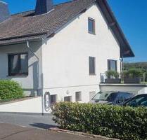 Modernes Dreifamilienhaus 300m² Nutzfläche 