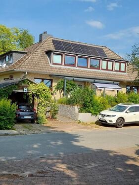 Foto - Einfamilienhaus in Hoisdorf - 878.000,00&nbsp;EUR Kaufpreis, ca.&nbsp; 243,00&nbsp;m&sup2;