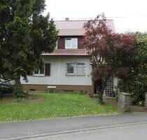 Haus mit großem Garten für bis zu 2 Familien - Neckartenzlingen
