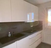 kernsanierte 3-Z-W, Schwimmbad, Küche, Stellplatz, barrierefrei - Schweinfurt Haardt