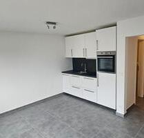 Helle 1-Zimmer Wohnung mit Tiefgarage in Göppingen - Uhingen