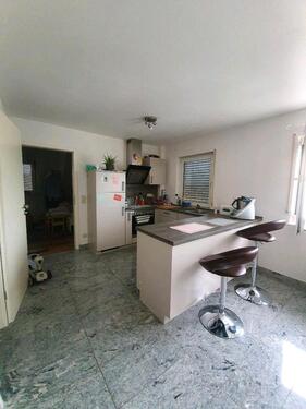 Foto - Moderne neuwertige 2-Zimmer- DG-Wohnung in Altlußheim zu mieten