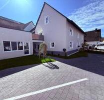 Moderne Wohnung in renoviertem Haus 2 Zimmer – alles neu! - Engen