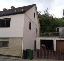 Haus mit kleinem Garten und großer Terasse, Doppelgarage, EBK - Königstein