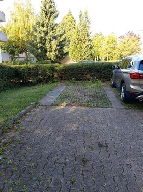 Foto - Außen Stellplatz zum vermieten - 50,00 EUR Miete,