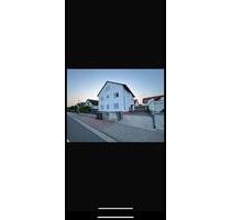 Haus mit 3 Wohneinheiten in Bruchköbel Festpreis 650.000 Euro