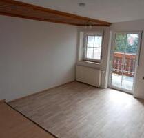 3,5 ZKB mit Küche, Balkon und Badewanne in Spangenberg