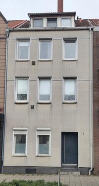 Foto - Mehrfamilienhaus Bremerhaven - 390.000,00&nbsp;EUR Kaufpreis, ca.&nbsp; 200,00&nbsp;m&sup2;