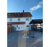 Gepflegtes Reihenendhaus mit 169 m² + kleiner Garten + Carport - Seelze