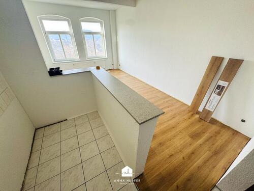 Foto - In Sanierung: 2-Raum-Wohnung mit Einbauküche