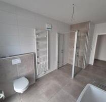 Neubau Wohnung zu vermieten, Küche, Erdwärmepumpe mit PV, Balkon - Papenburg