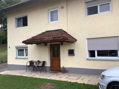 Foto - Vermieten Haus - 900,00 EUR Kaltmiete, ca.  130,00 m²