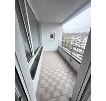 Wohnung zu vermieten - 850,00&nbsp;EUR Kaltmiete, ca.&nbsp; 85,00&nbsp;m&sup2; in Ludwigshafen am Rhein (PLZ: 67061) Parkinsel