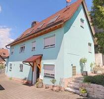 Roßtal | Gewerbeimmobilie - 1.300,00&nbsp;EUR Kaltmiete, ca.&nbsp; 318,00&nbsp;m&sup2; in Roßtal (PLZ: 90574)