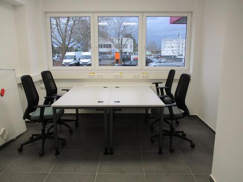 Foto - Modernes Büro mieten Einzelbüro mit voller Ausstattung inklusive Service in 50739 Köln Longerich Erstbezug All in Miete Besprechungsraum Küche Coworking Miete Büro