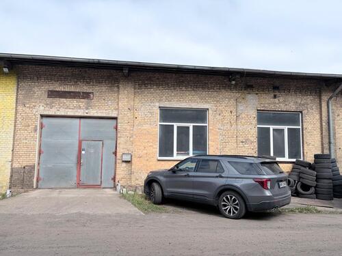 Foto - Gewerbe- und Lagerhallen zu vermieten (200 m²)