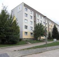 2-Raum-Wohnung mit Balkon - 300,00&nbsp;EUR Kaltmiete, ca.&nbsp; 49,98&nbsp;m&sup2; in Riesa (PLZ: 01591) Canitz