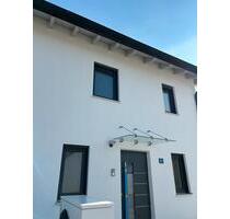 Doppelhaushälfte Erstbezug - 2.450,00&nbsp;EUR Kaltmiete, ca.&nbsp; 140,00&nbsp;m&sup2; in Zolling (PLZ: 85406)