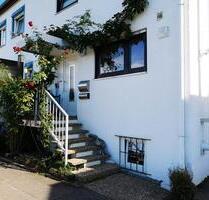 Lichtdurchflutete 6,5-Zimmer-Doppelhaushälfte Stuttgart-Österfeld