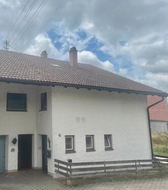 Foto - 6 Zimmer Mehrfamilienhaus, Wohnhaus in Oberostendorf