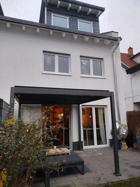 Foto - Reihenendhaus - 2.000,00&nbsp;EUR Kaltmiete, ca.&nbsp; 140,00&nbsp;m&sup2;