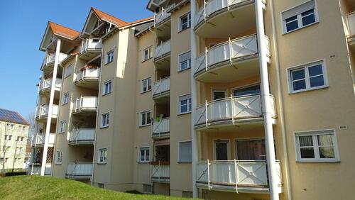 Foto - Modernisierte Erdgeschosswohnung mit Balkon und Badewanne in ruhiger Lage