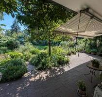 Großzügiges Familienhaus mit traumhaftem Garten - provisionsfrei - Hannover Bothfeld-Vahrenheide Großzügiges Familienhaus mit traumhaftem Garten - provisionsfrei - Hannover Bothfeld-Vahrenheide