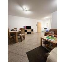 Schöne 2-Zimmer-EG-Wohnung mit Balkon - Eggenstein-Leopoldshafen