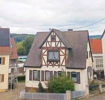 Freihstehendes Backsteinhaus in Wernau - Wernau (Neckar)