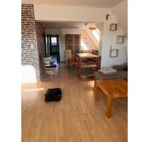 Wohnung 3 Zimmer mit Schrägen - 850,00 EUR Kaltmiete, ca.  68,00 m² in Niestetal (PLZ: 34266)