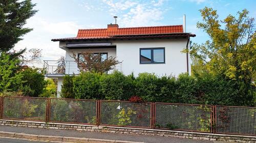 Foto - Wohnhaus in Gerbrunn 4,5 Zimmer zwei Badezimmer von privat